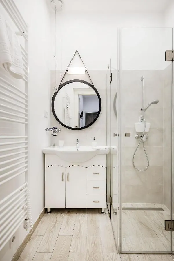 De Luxe Studio With Balcony In The Absolute Center Budapest